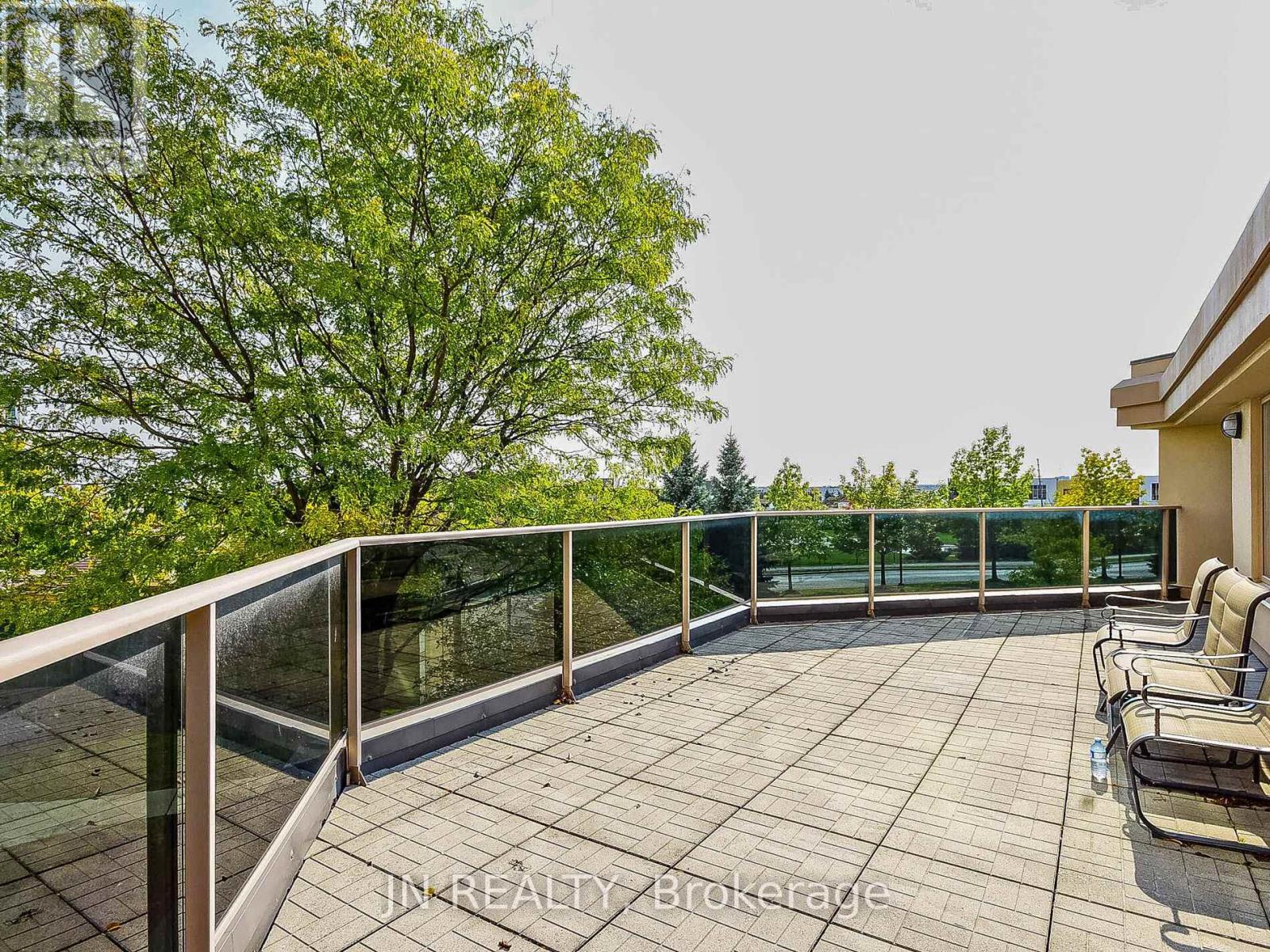 Photo 45 of 109 10 Dayspring Circle, Brampton ON