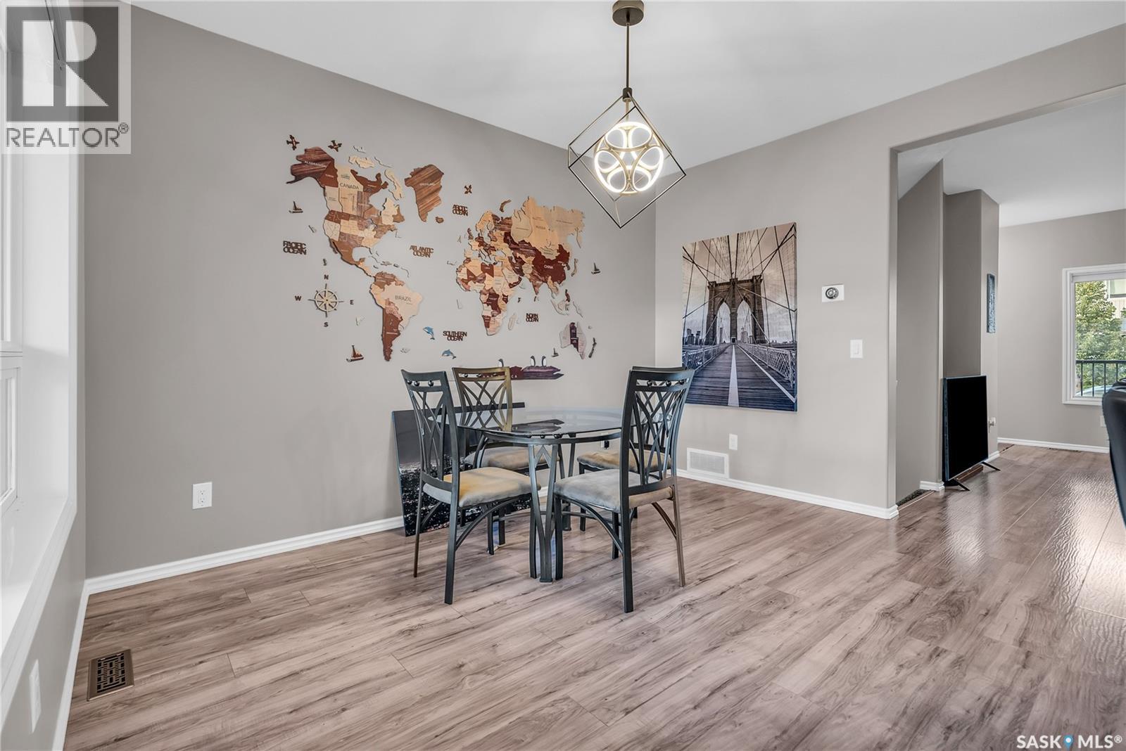 Photo 14 of 343 Willowgrove Lane, Saskatoon SK