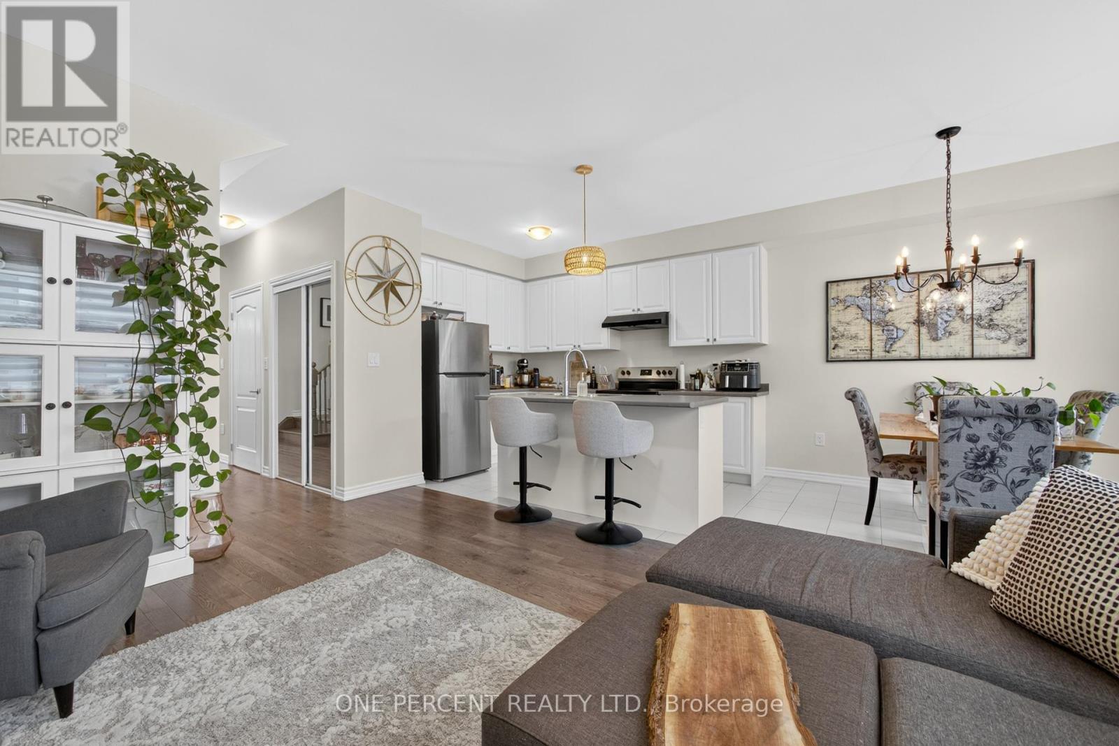 Photo 11 of 49 Sugar May Avenue, Thorold ON