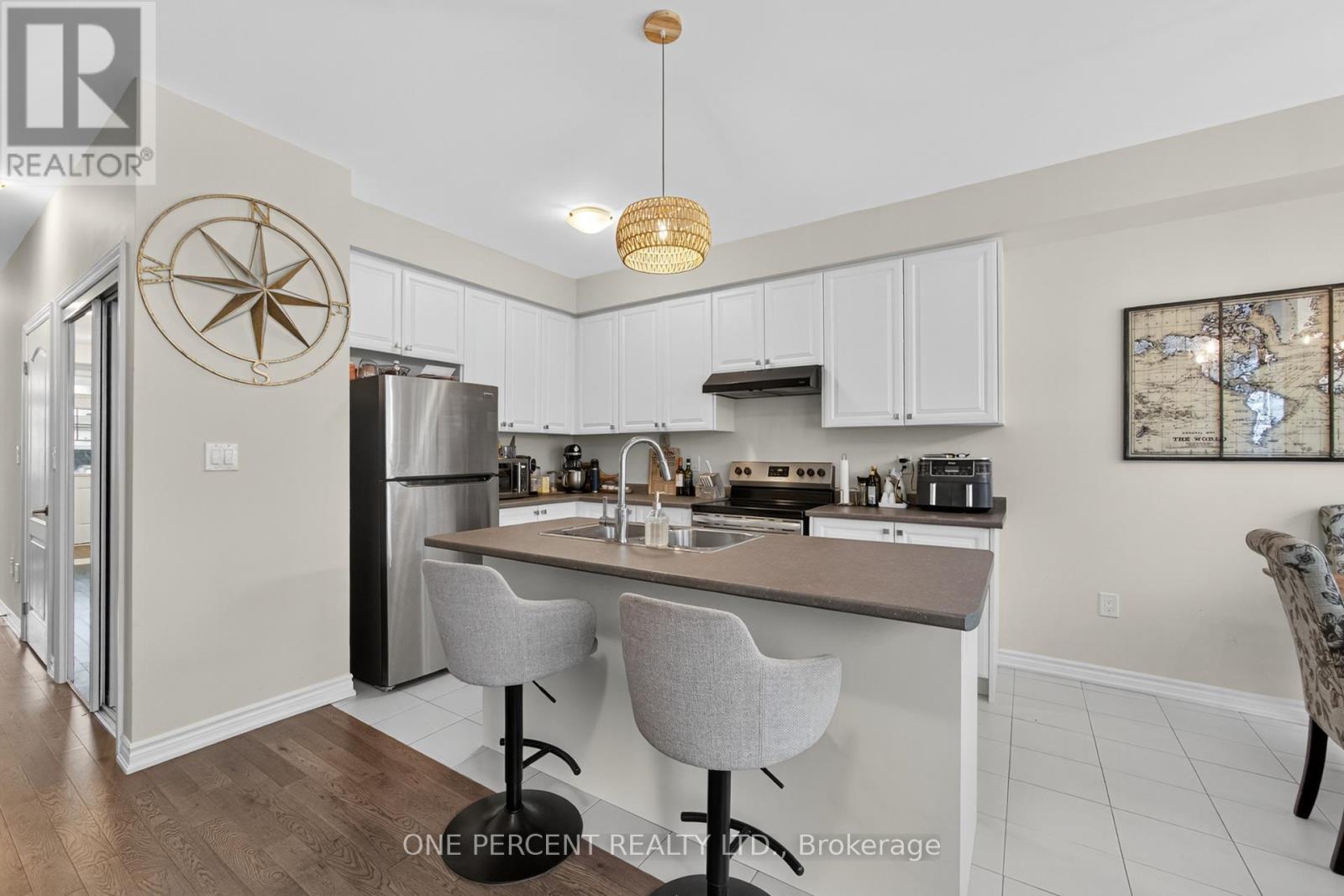 Photo 12 of 49 Sugar May Avenue, Thorold ON