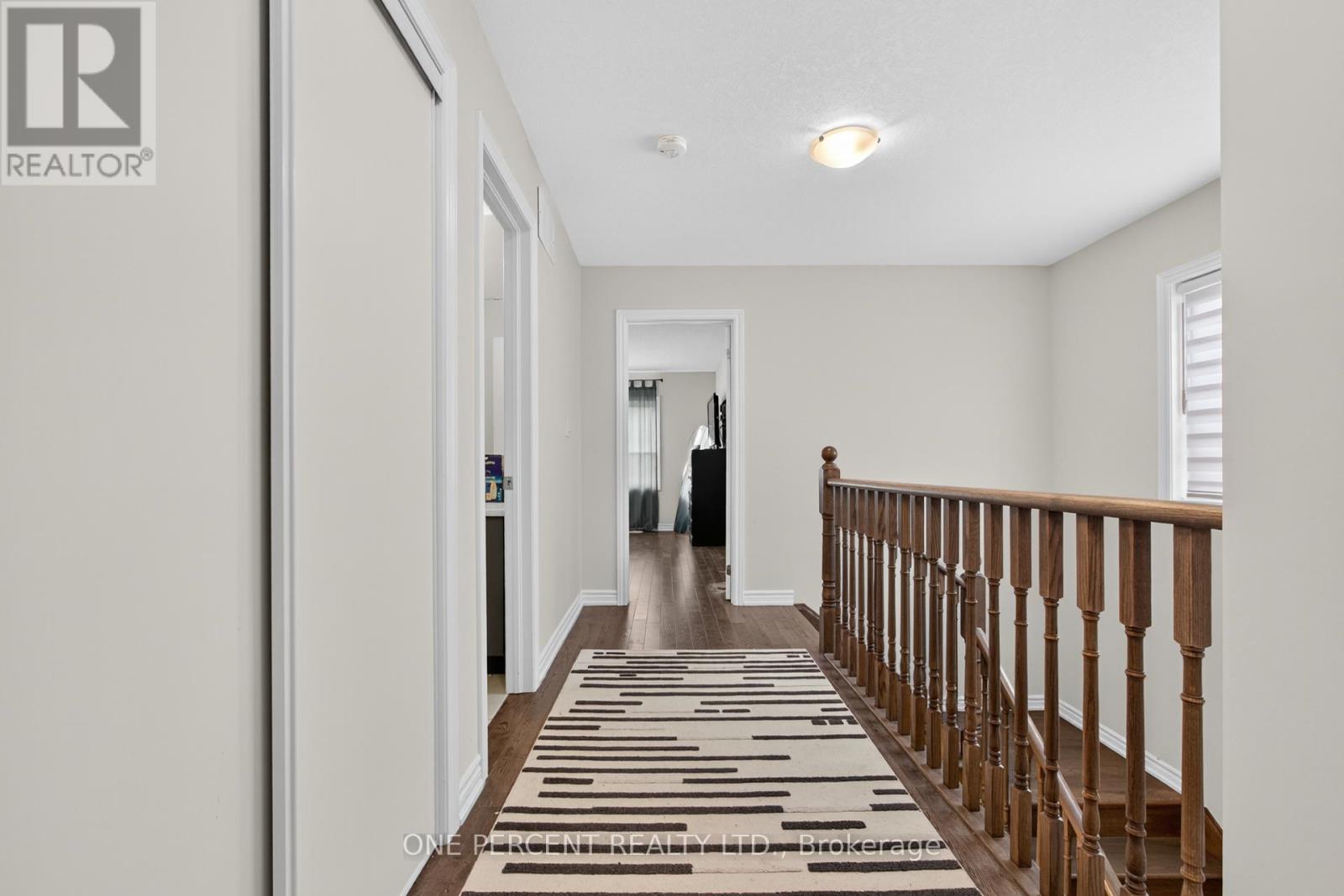 Photo 19 of 49 Sugar May Avenue, Thorold ON