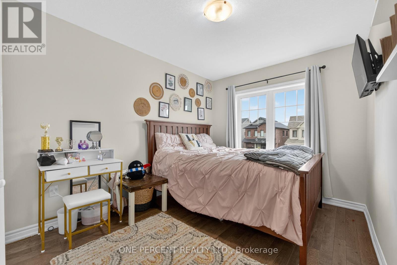Photo 24 of 49 Sugar May Avenue, Thorold ON
