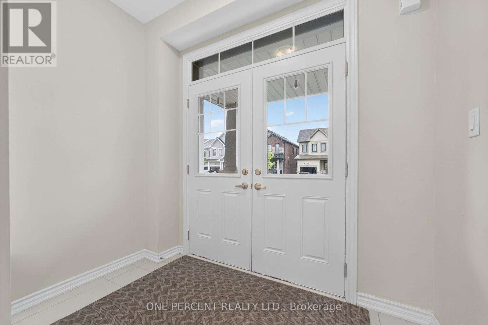 Photo 4 of 49 Sugar May Avenue, Thorold ON
