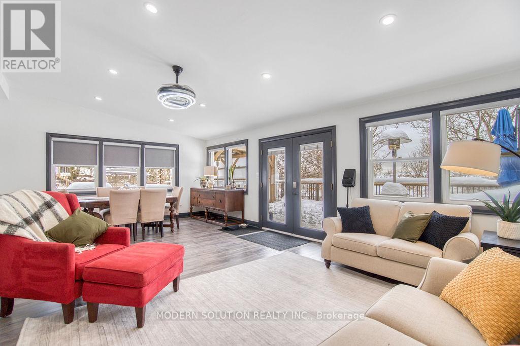 Photo 34 of 82 Shea Crescent, Kitchener ON