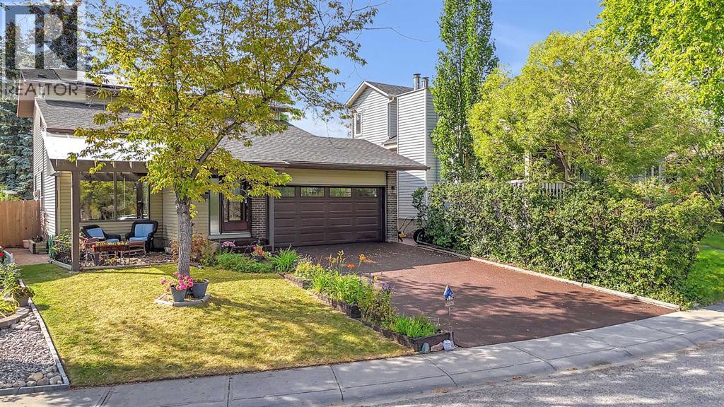 31 Scenic Green NW, Calgary, Alberta