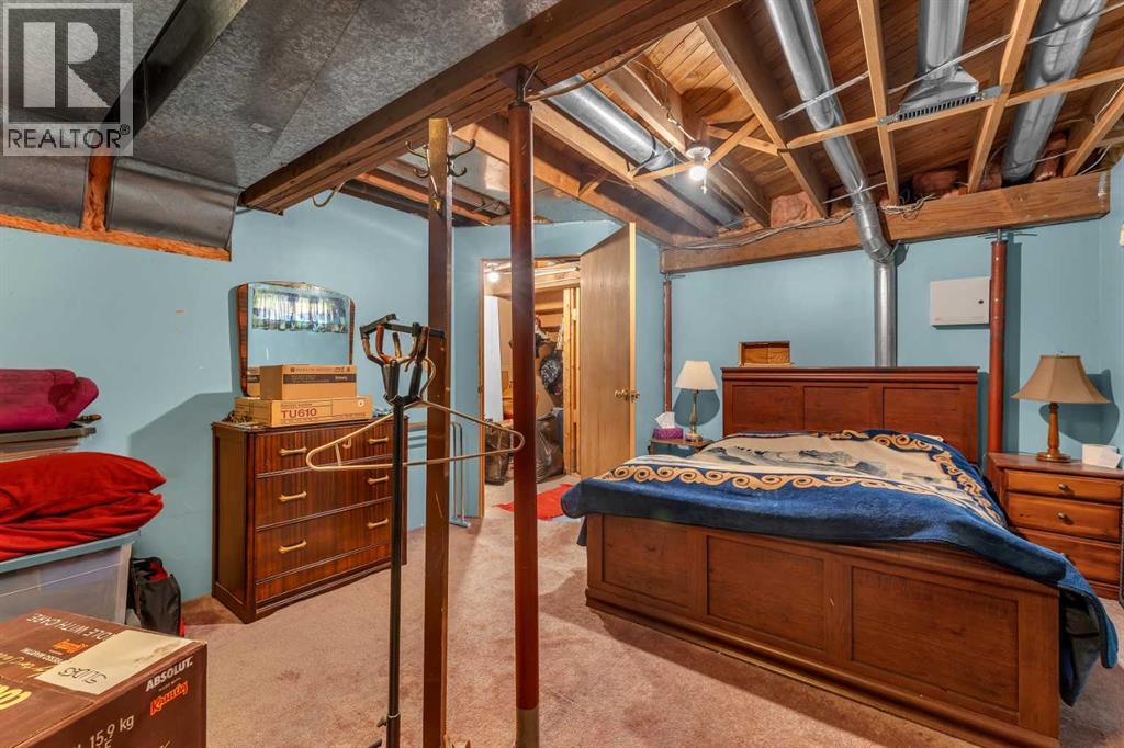 Single Family House for Sale in  Scenic Green NW Scenic Acres Calgary 