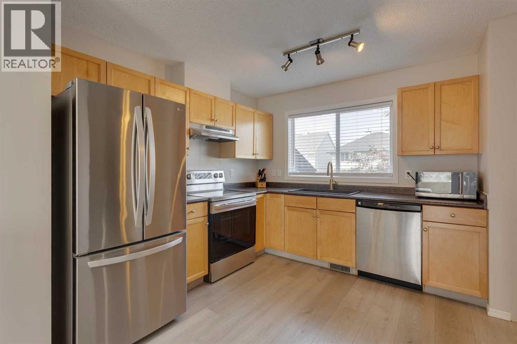 Photo 10 of 180 Prestwick Acres Lane Se, Calgary AB
