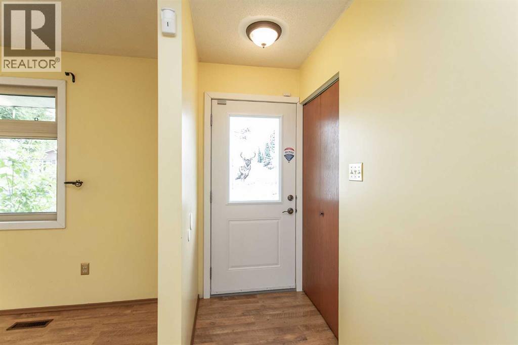 Photo 17 of 11 Osborne Street, Red Deer AB