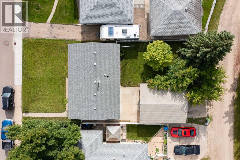 Photo 30 of 11 Osborne Street, Red Deer AB