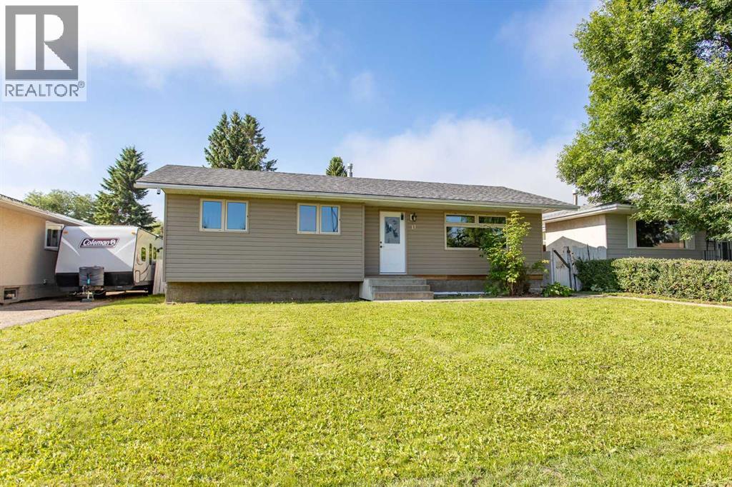 Photo 29 of 11 Osborne Street, Red Deer AB