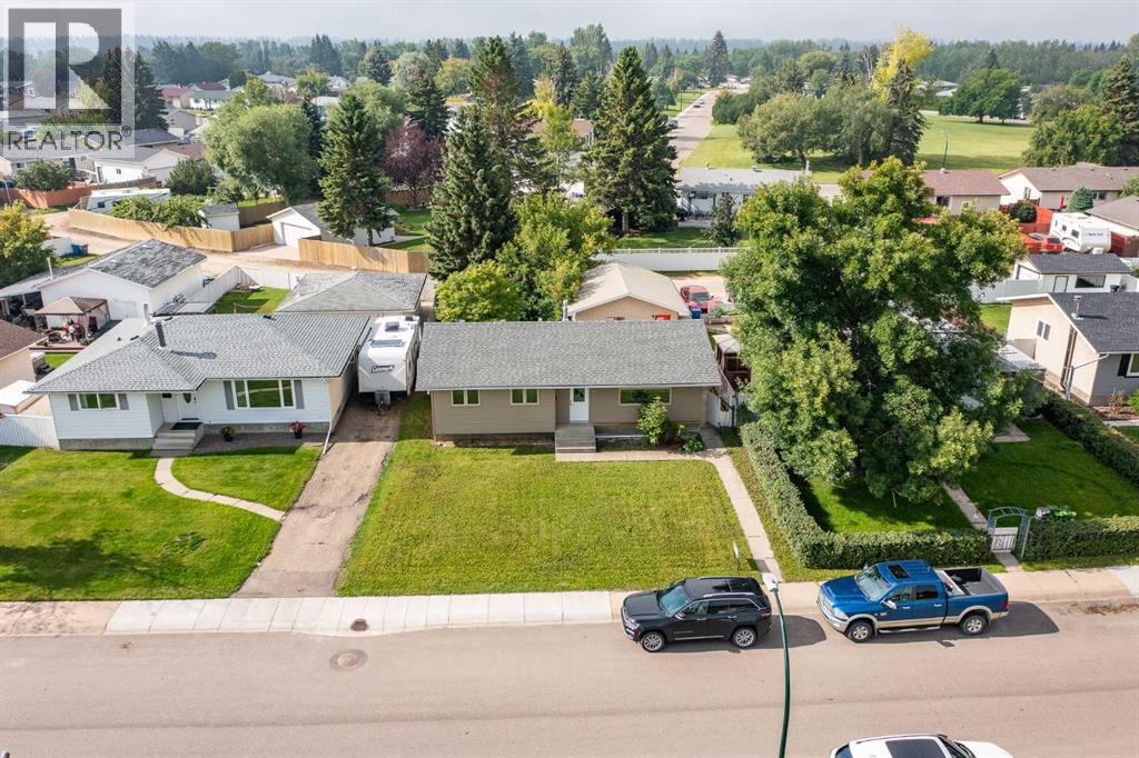 Photo 37 of 11 Osborne Street, Red Deer AB