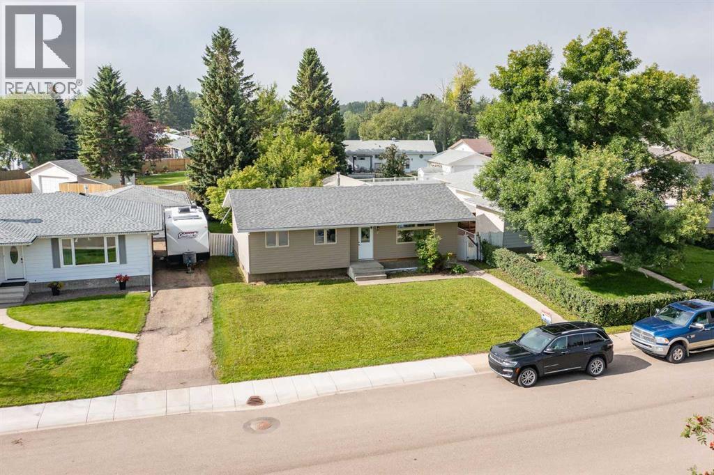 Photo 38 of 11 Osborne Street, Red Deer AB