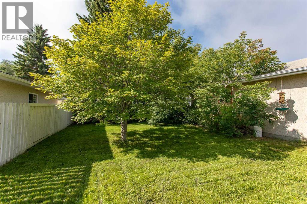Photo 27 of 11 Osborne Street, Red Deer AB