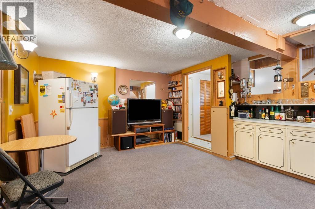 Photo 26 of 2109 18 Avenue, Bowden AB