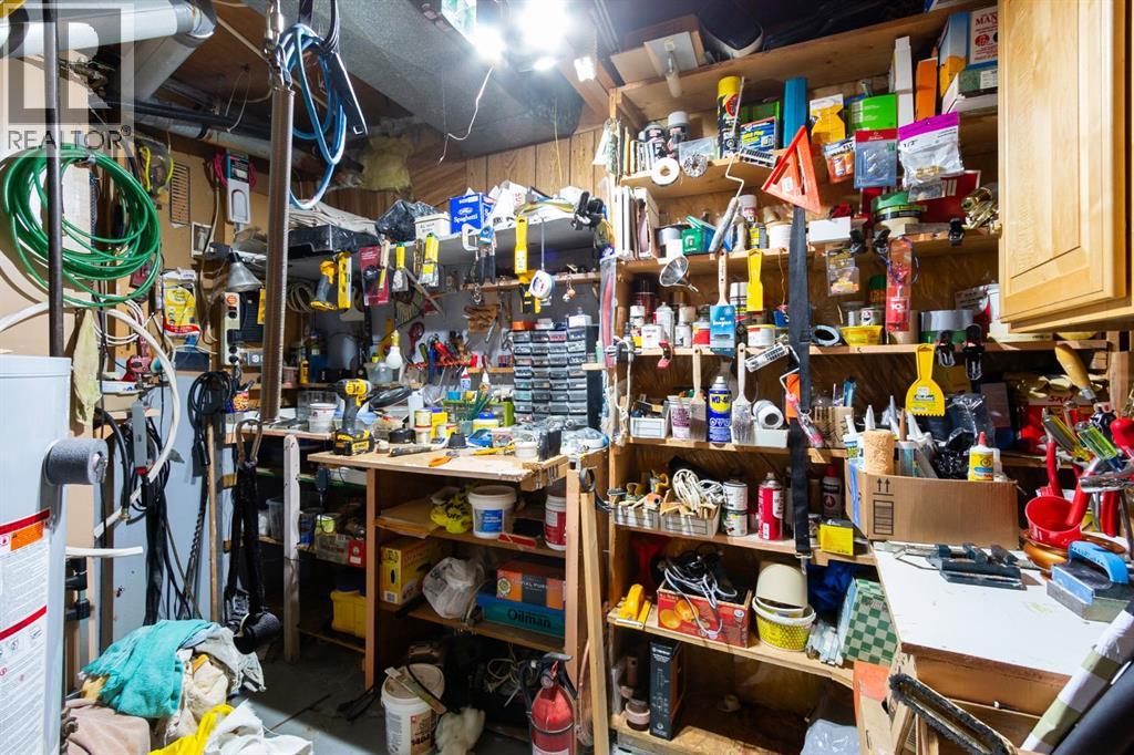 Photo 33 of 2109 18 Avenue, Bowden AB