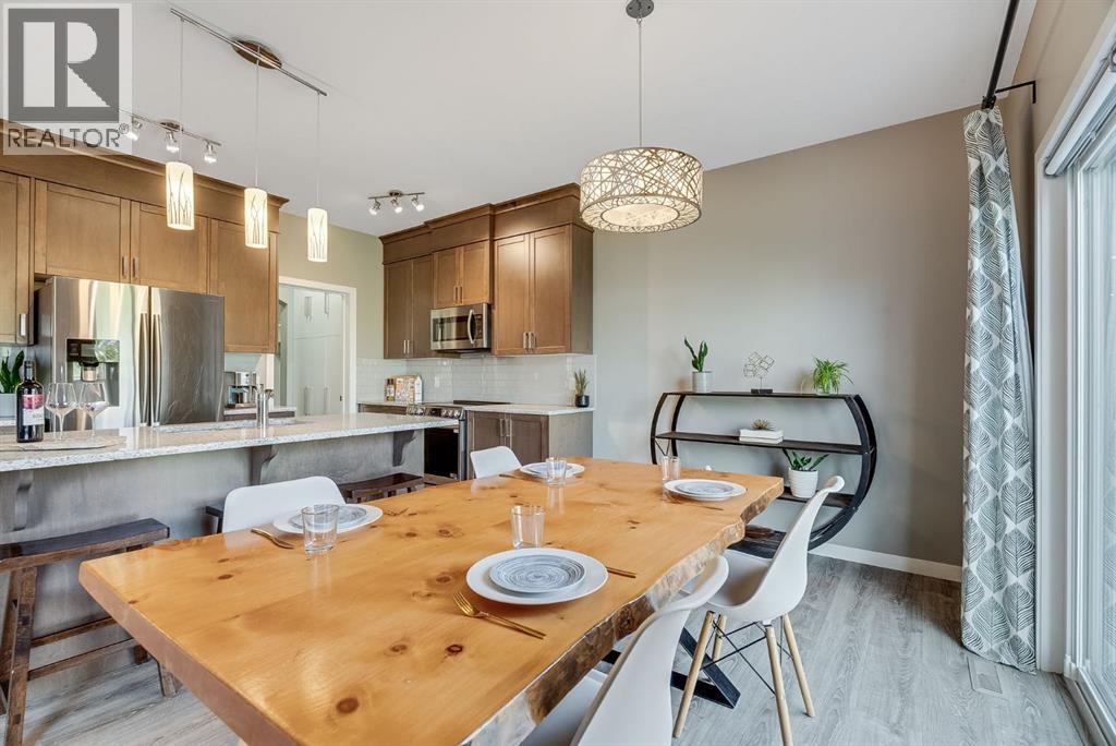 Photo 17 of 92 Hillcrest Avenue Sw, Airdrie AB
