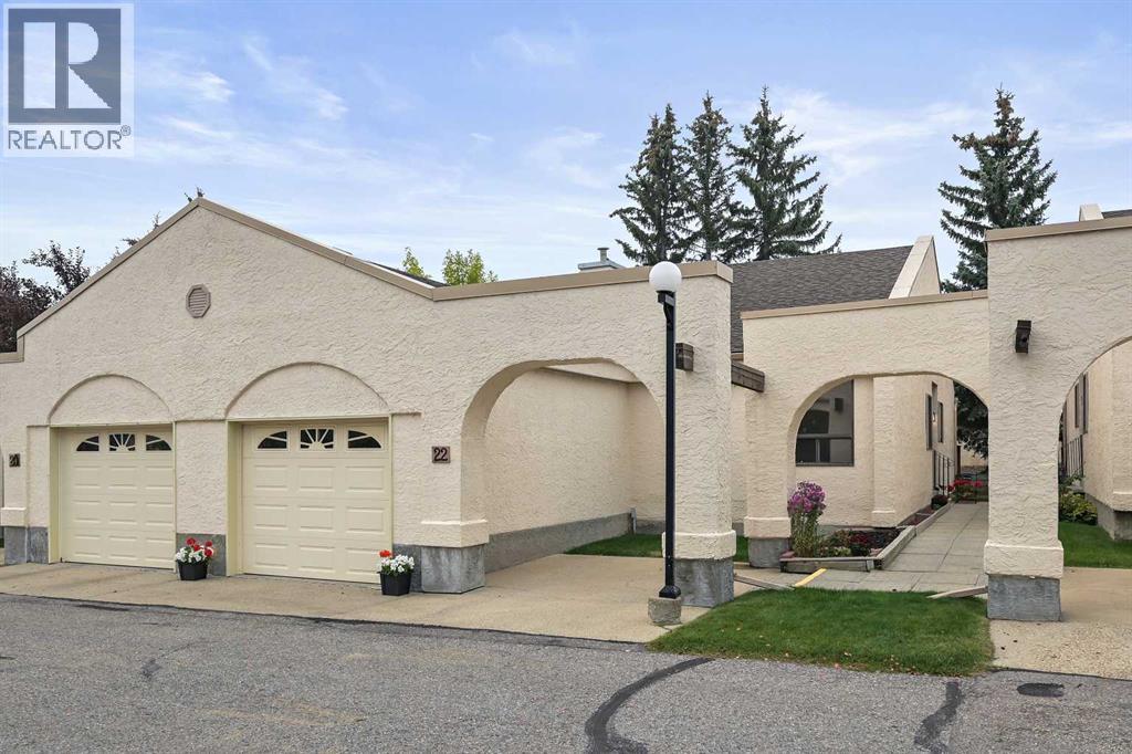 Photo 31 of 22 Sandarac Circle Nw, Calgary AB
