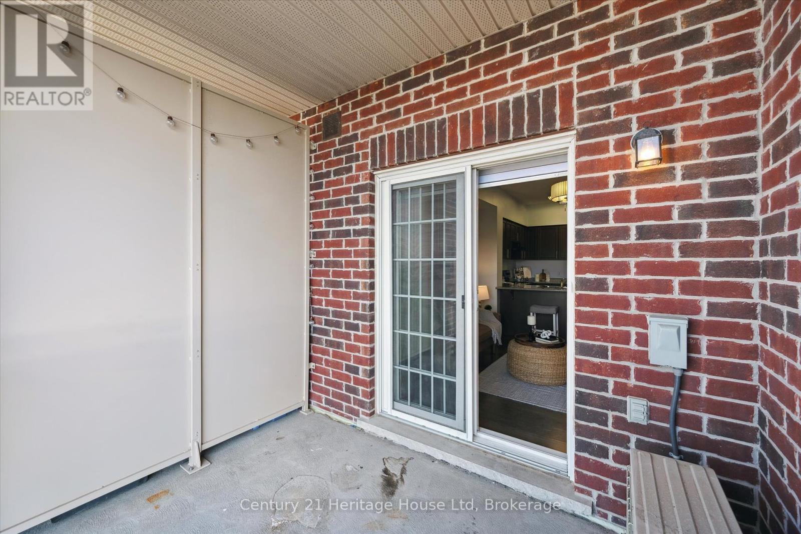 Photo 18 of 404 1440 Gordon Street, Guelph ON