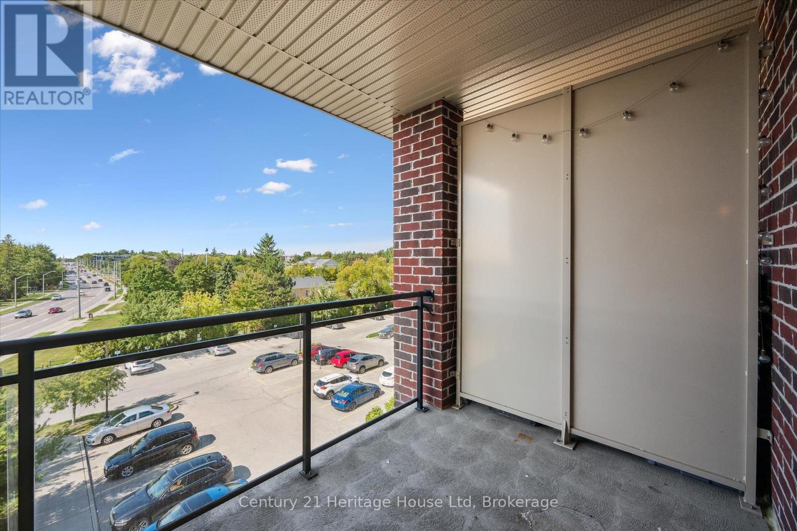 Photo 21 of 404 1440 Gordon Street, Guelph ON