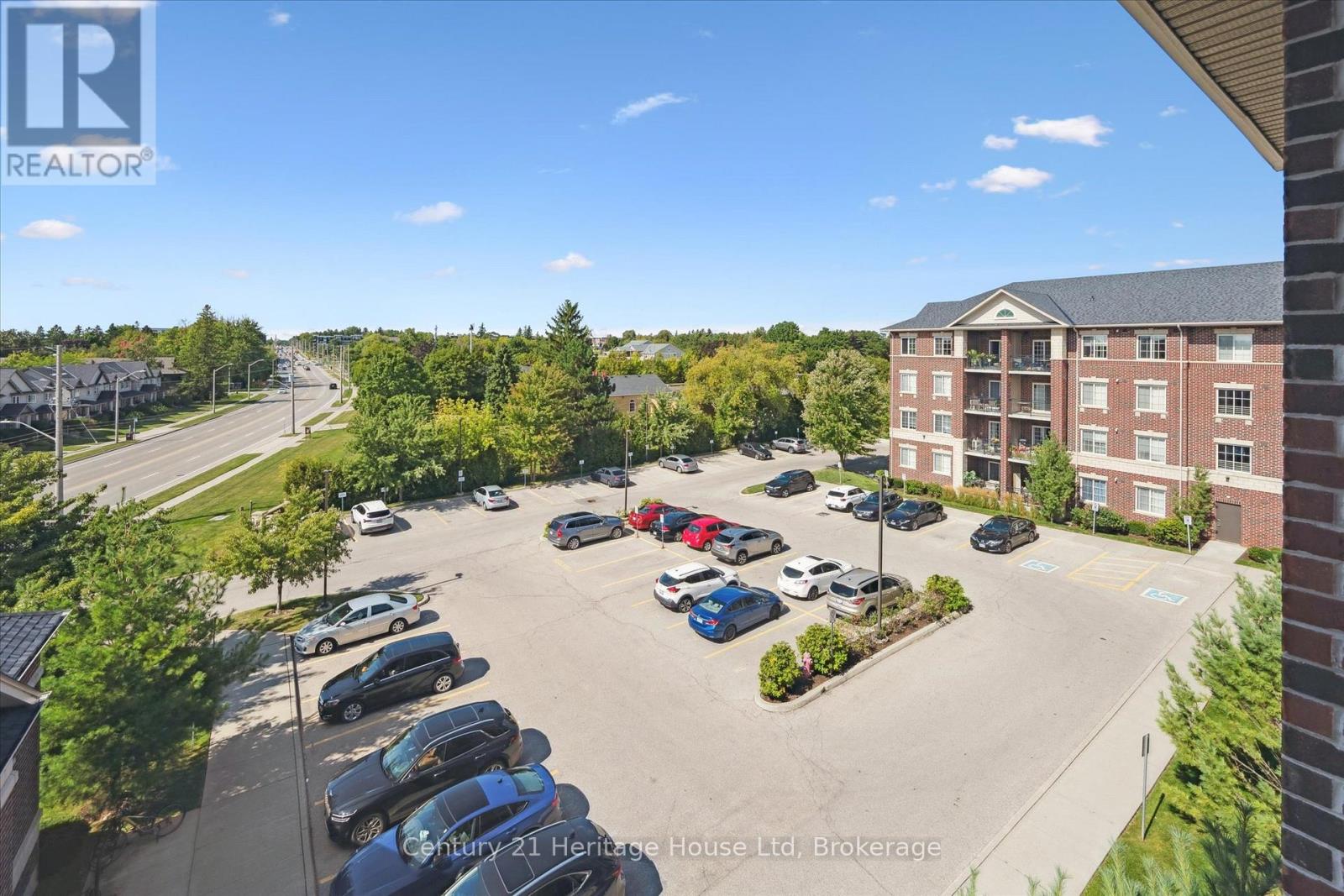 Photo 23 of 404 1440 Gordon Street, Guelph ON