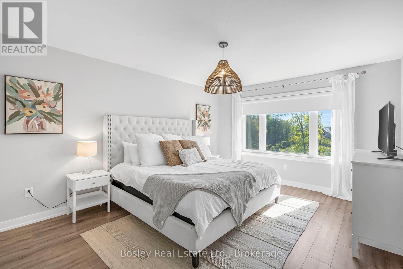 Photo 17 of 2 218 Crosswinds Boulevard, Blue Mountains ON