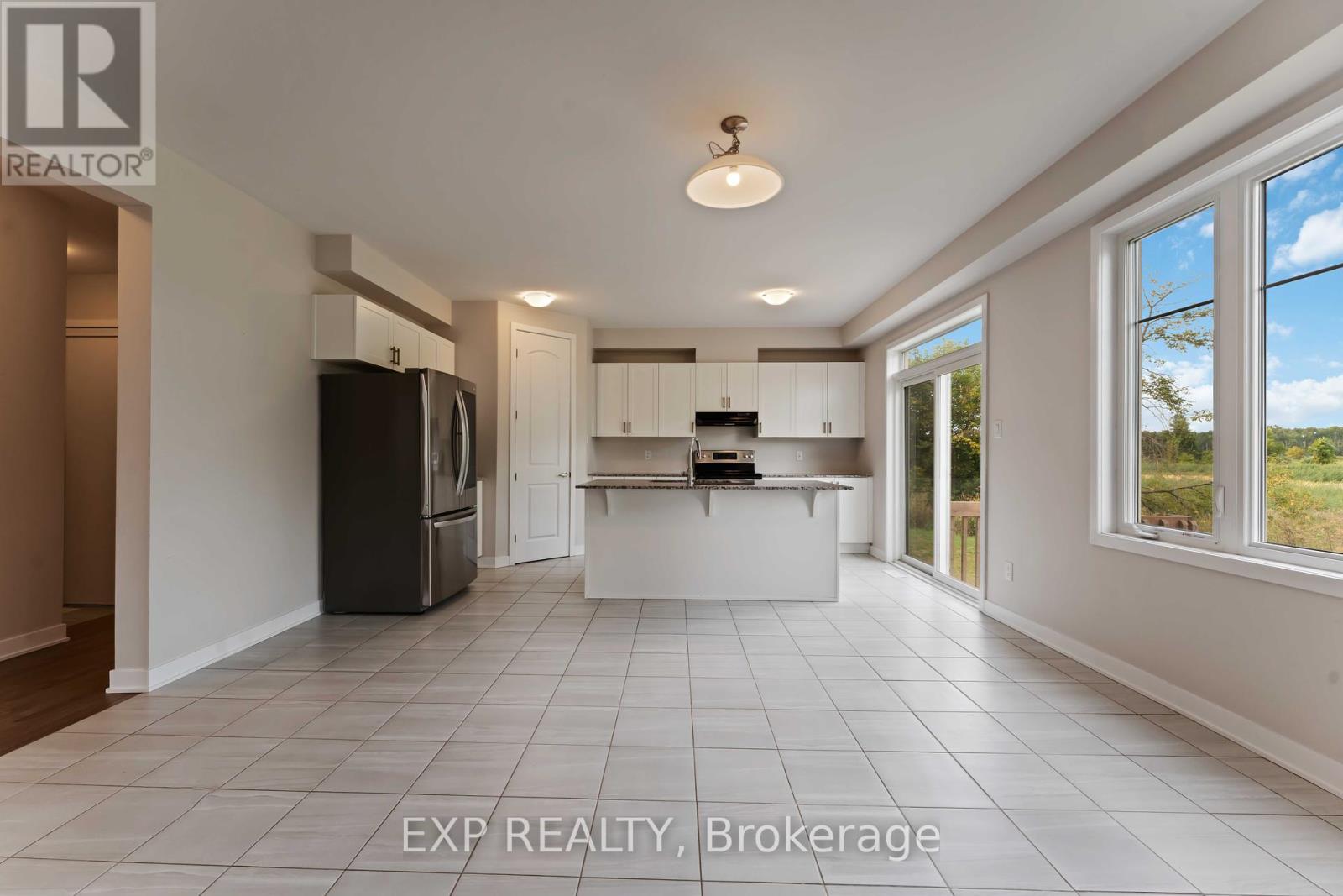 Photo 7 of 234 Pursuit Terrace, Ottawa ON
