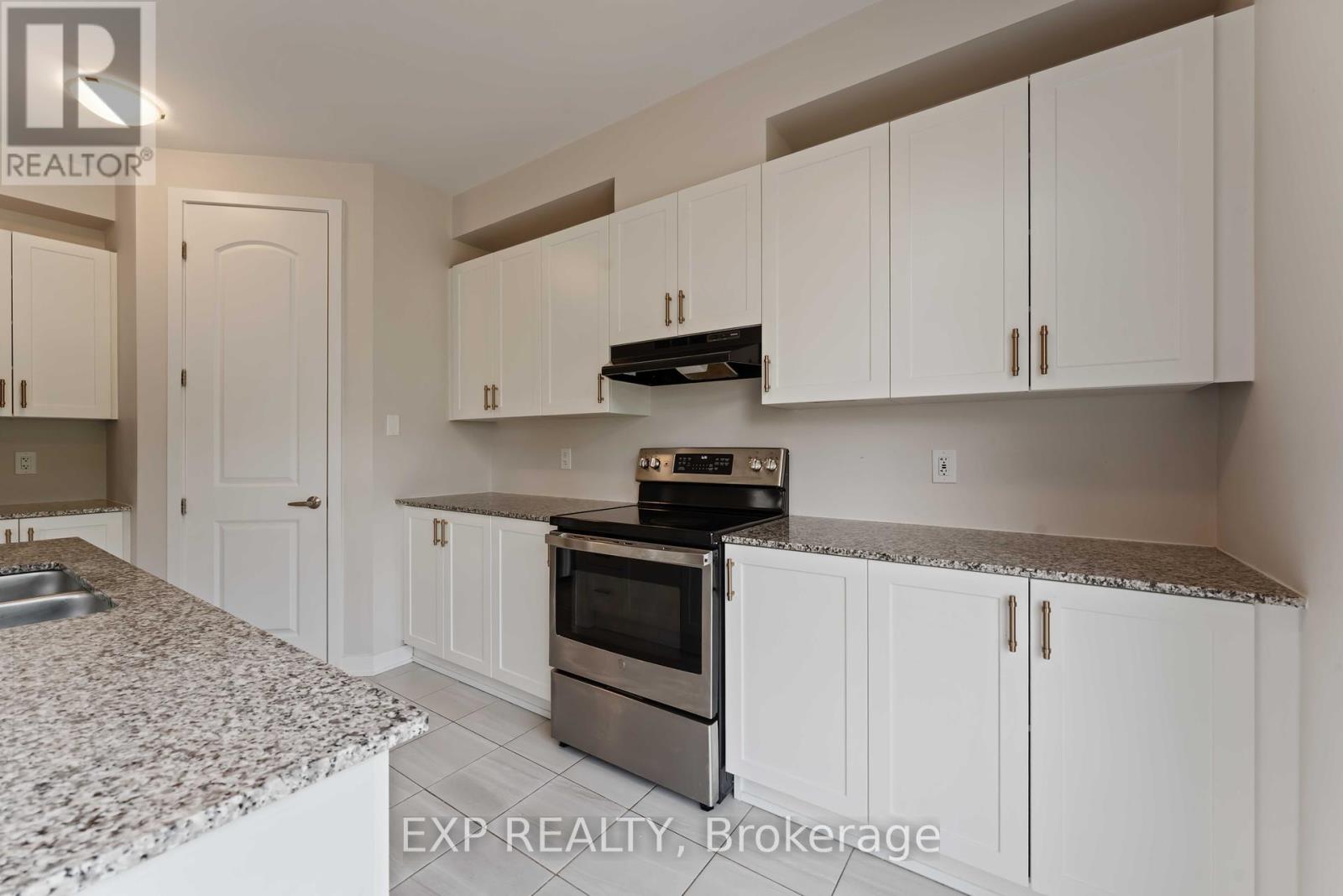 Photo 9 of 234 Pursuit Terrace, Ottawa ON