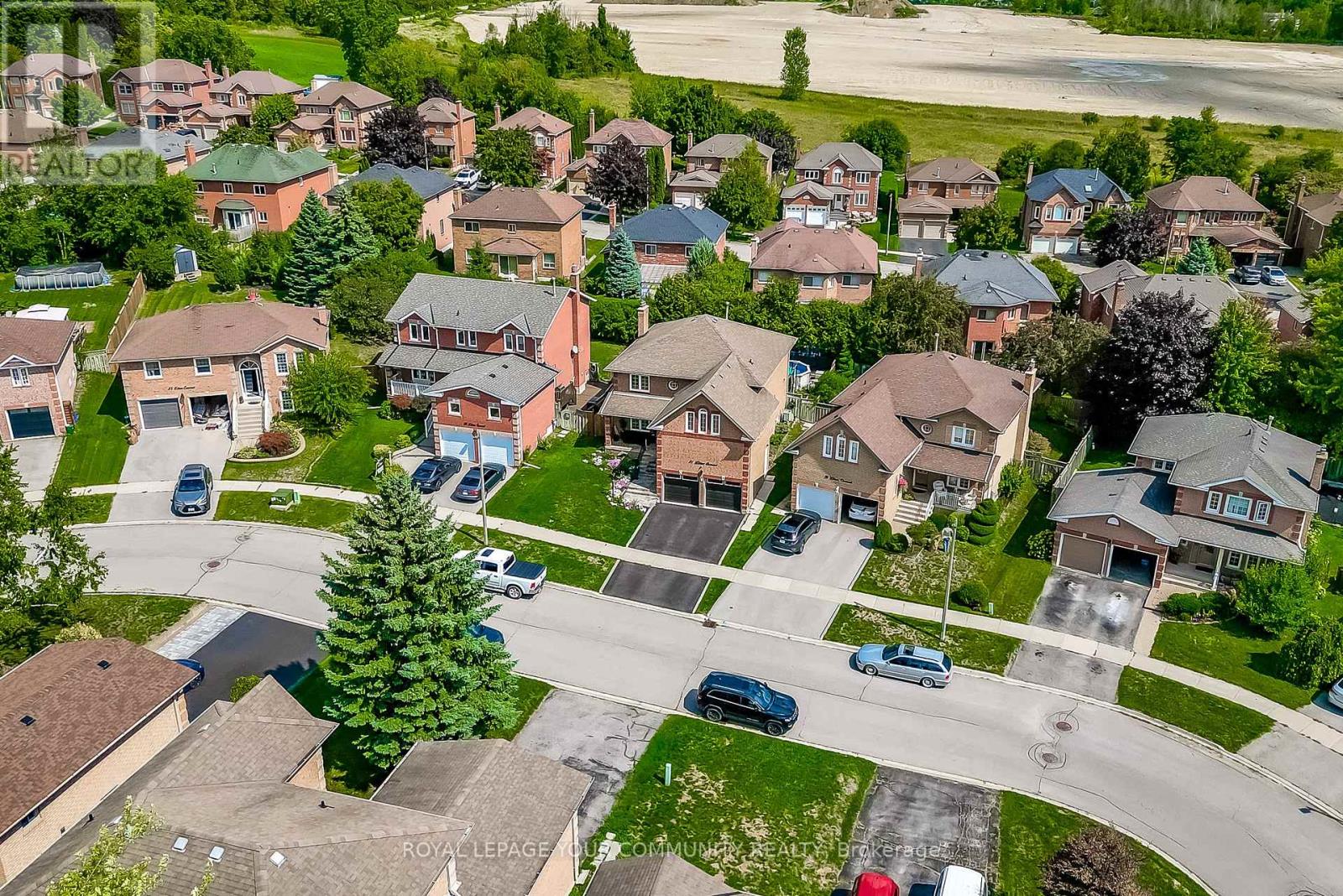 Photo 43 of 21 Litner Crescent, Georgina ON