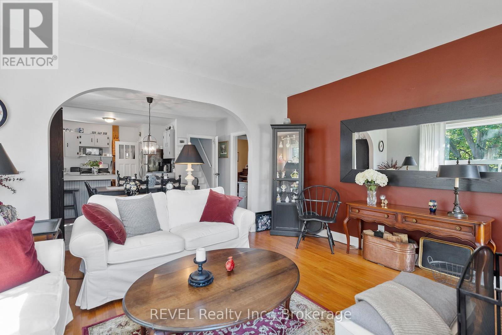 Photo 11 of 18 Clare Avenue, Port Colborne ON