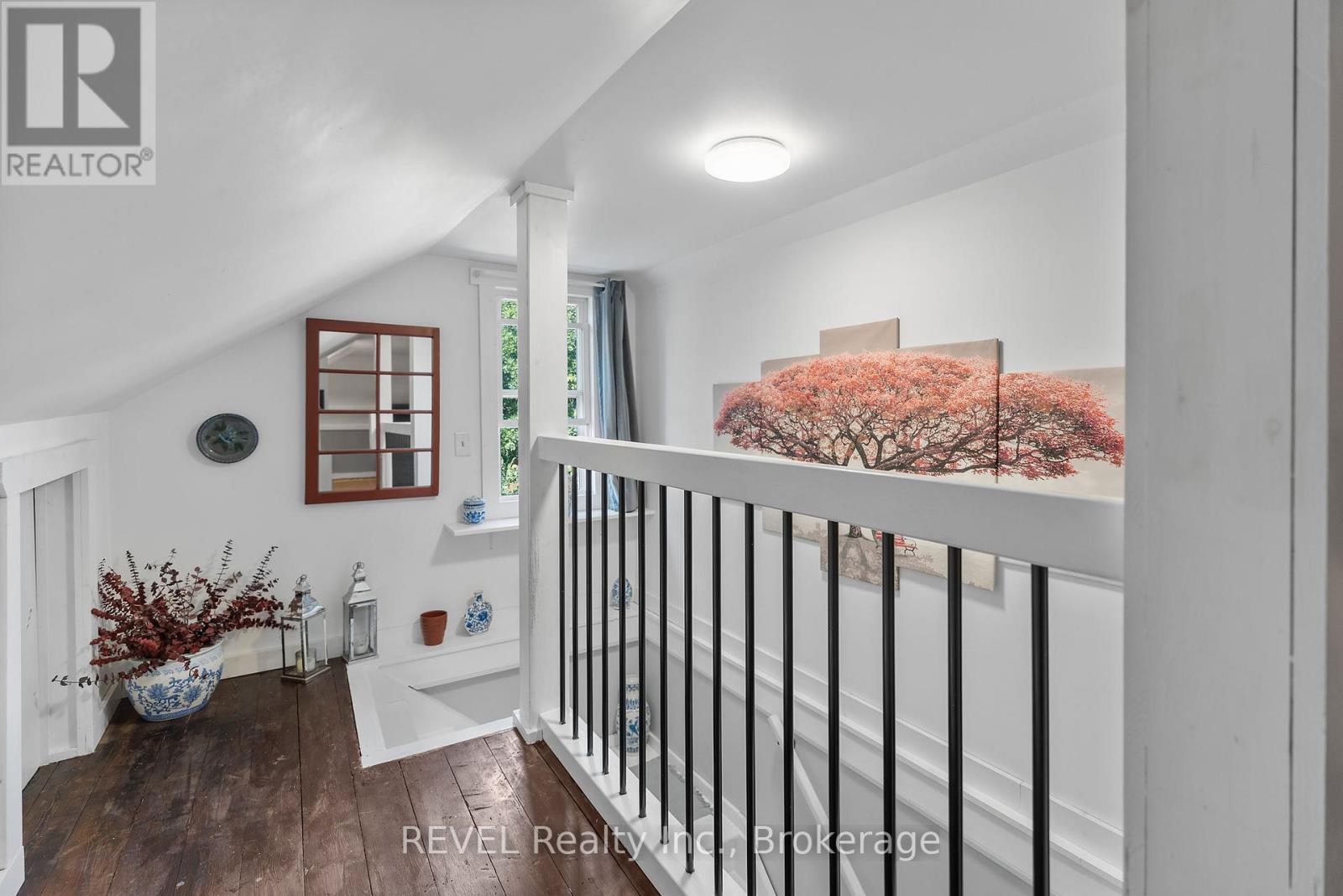 Photo 26 of 18 Clare Avenue, Port Colborne ON