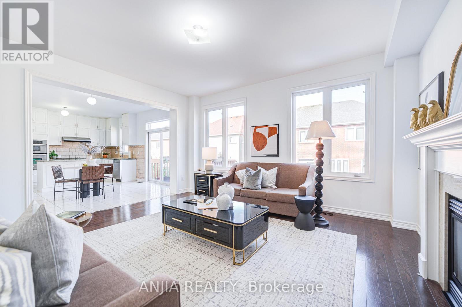 Photo 13 of 198 Kentland Street, Markham ON