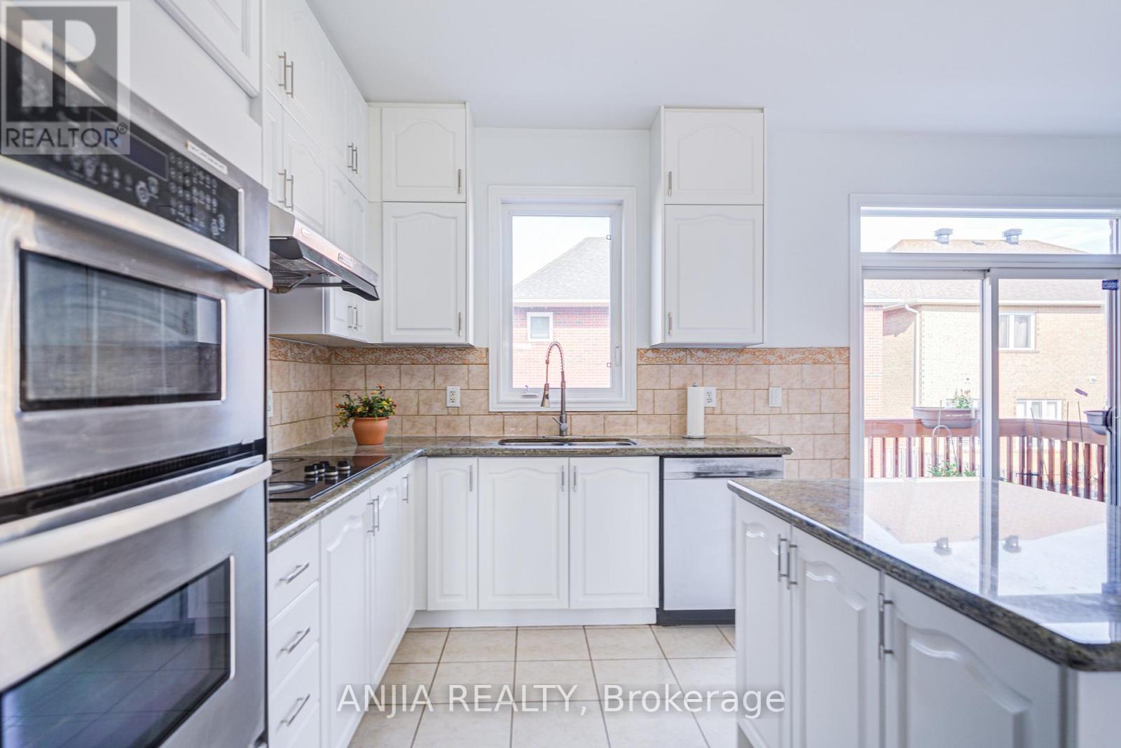 Photo 19 of 198 Kentland Street, Markham ON