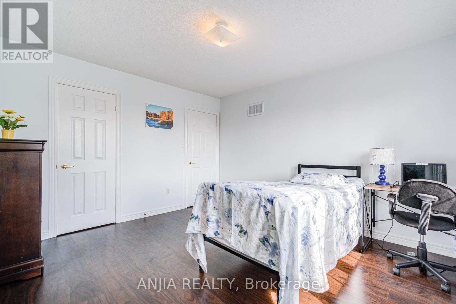 Photo 36 of 198 Kentland Street, Markham ON