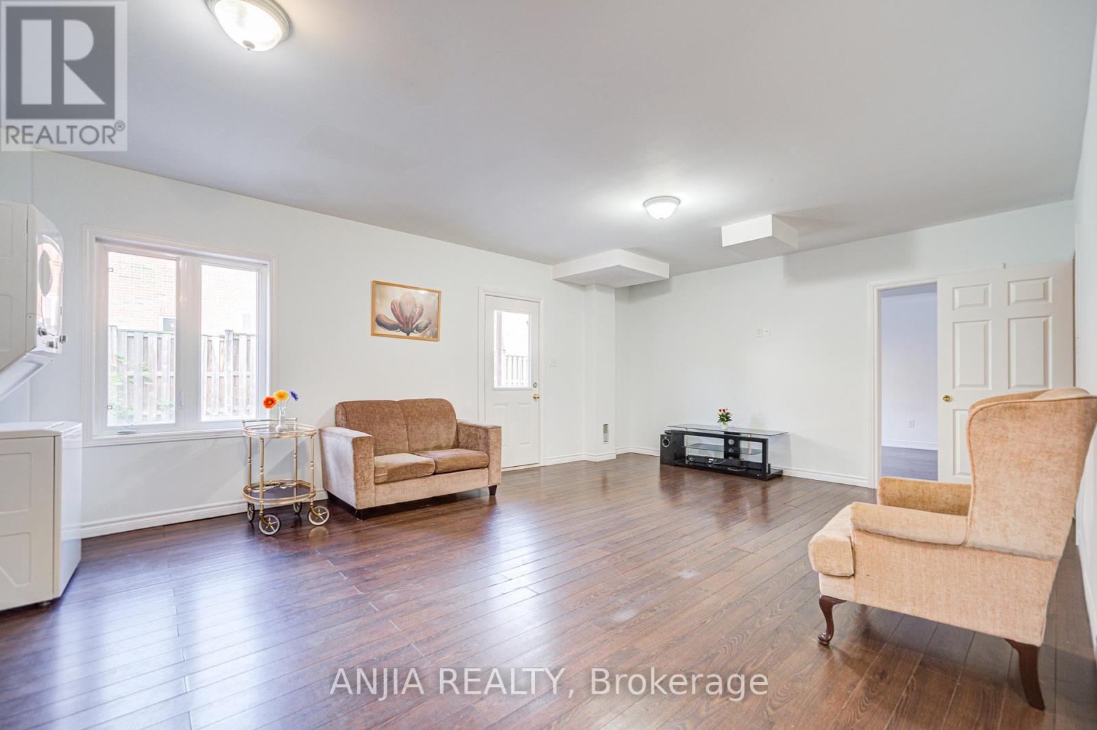 Photo 41 of 198 Kentland Street, Markham ON