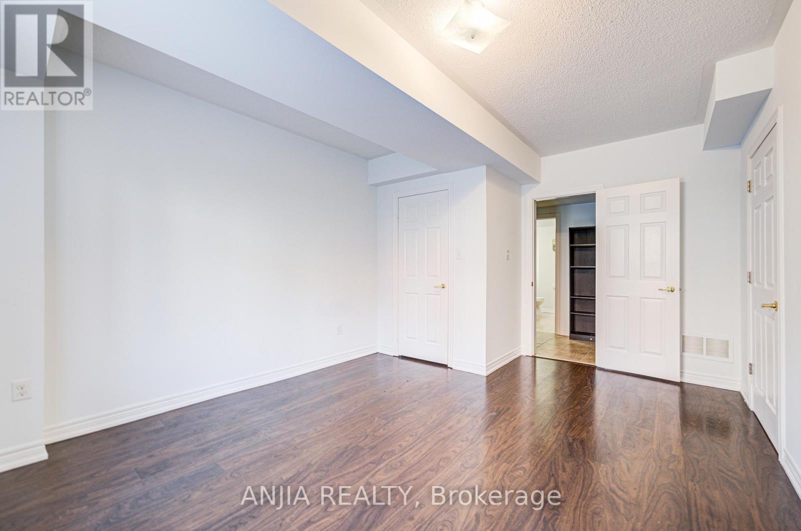 Photo 44 of 198 Kentland Street, Markham ON