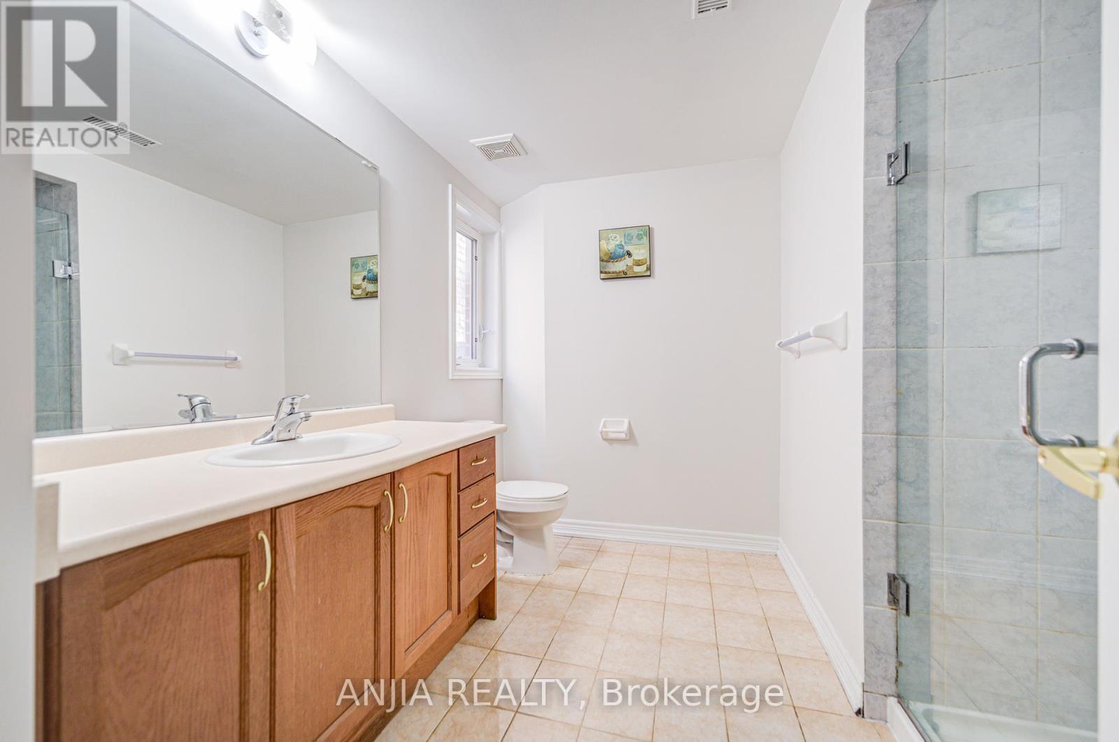 Photo 46 of 198 Kentland Street, Markham ON