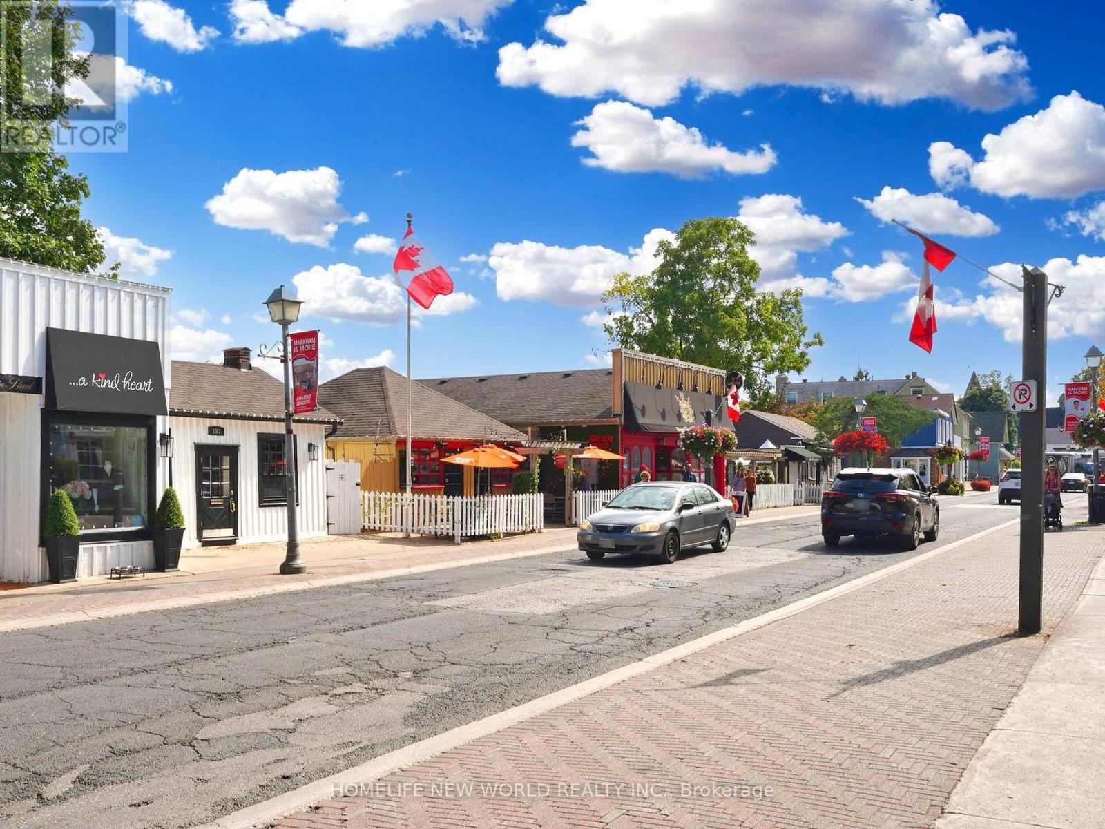 Photo 34 of 401 208 Main St Unionville, Markham ON