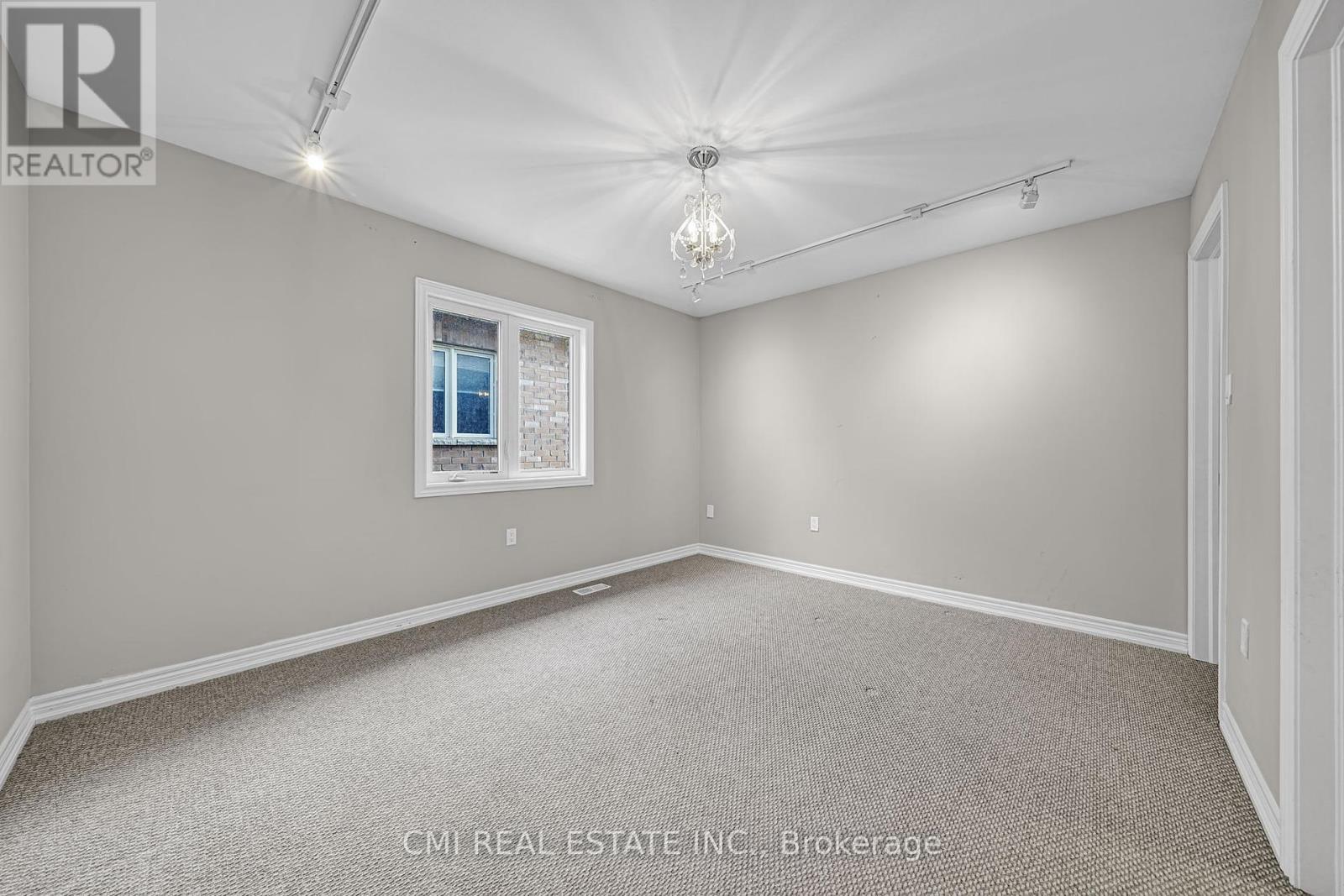 Photo 24 of 21 Scotia Road, Georgina ON