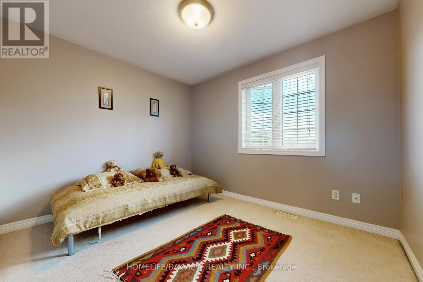 Photo 11 of 14 Milroy Lane, Markham ON