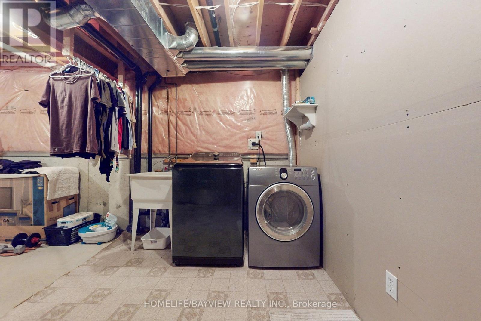 Photo 14 of 14 Milroy Lane, Markham ON