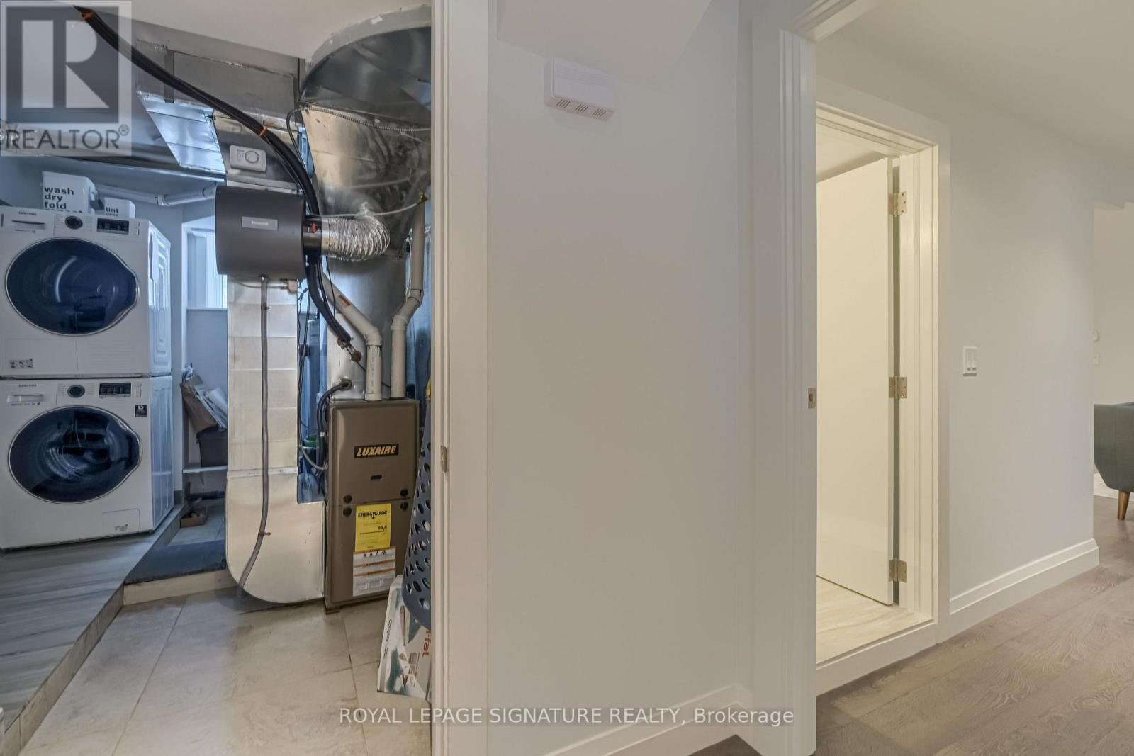 Photo 7 of Bsmt 45 William Street, Toronto ON