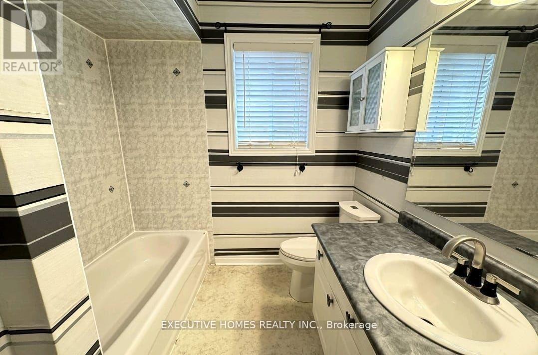 Photo 13 of 179 Cunningham Drive, Barrie ON