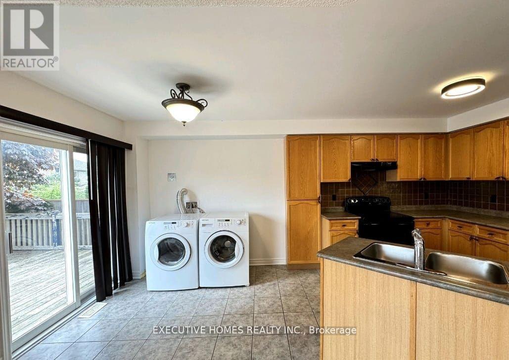 Photo 7 of 179 Cunningham Drive, Barrie ON