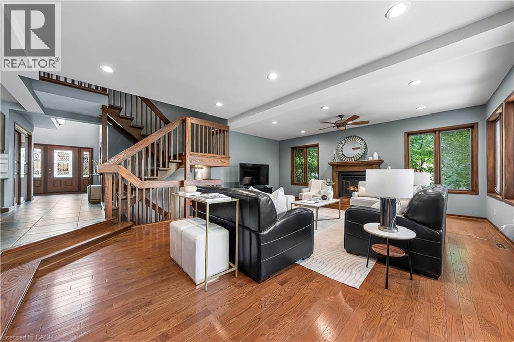Photo 21 of 325 Wyecroft Boulevard, Waterloo ON
