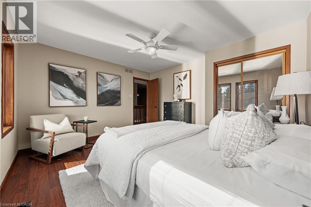 Photo 31 of 325 Wyecroft Boulevard, Waterloo ON
