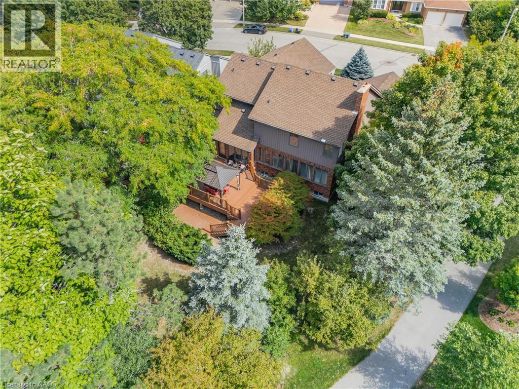 Photo 41 of 325 Wyecroft Boulevard, Waterloo ON