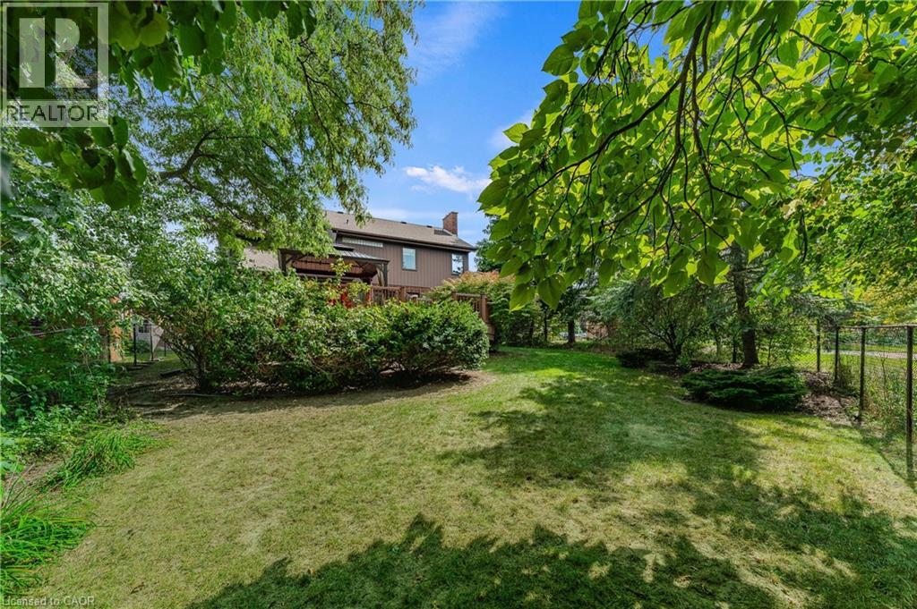 Photo 47 of 325 Wyecroft Boulevard, Waterloo ON