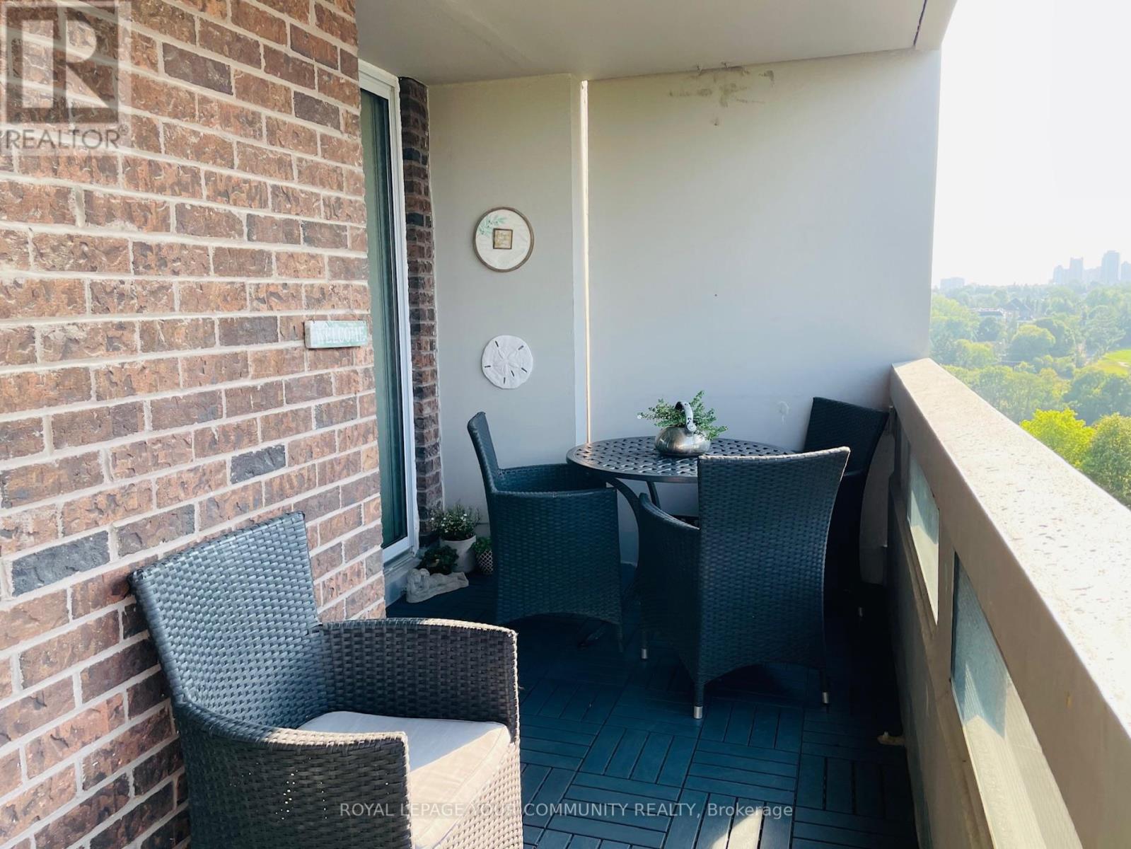 Photo 27 of 1004 50 Inverlochy Boulevard, Markham ON