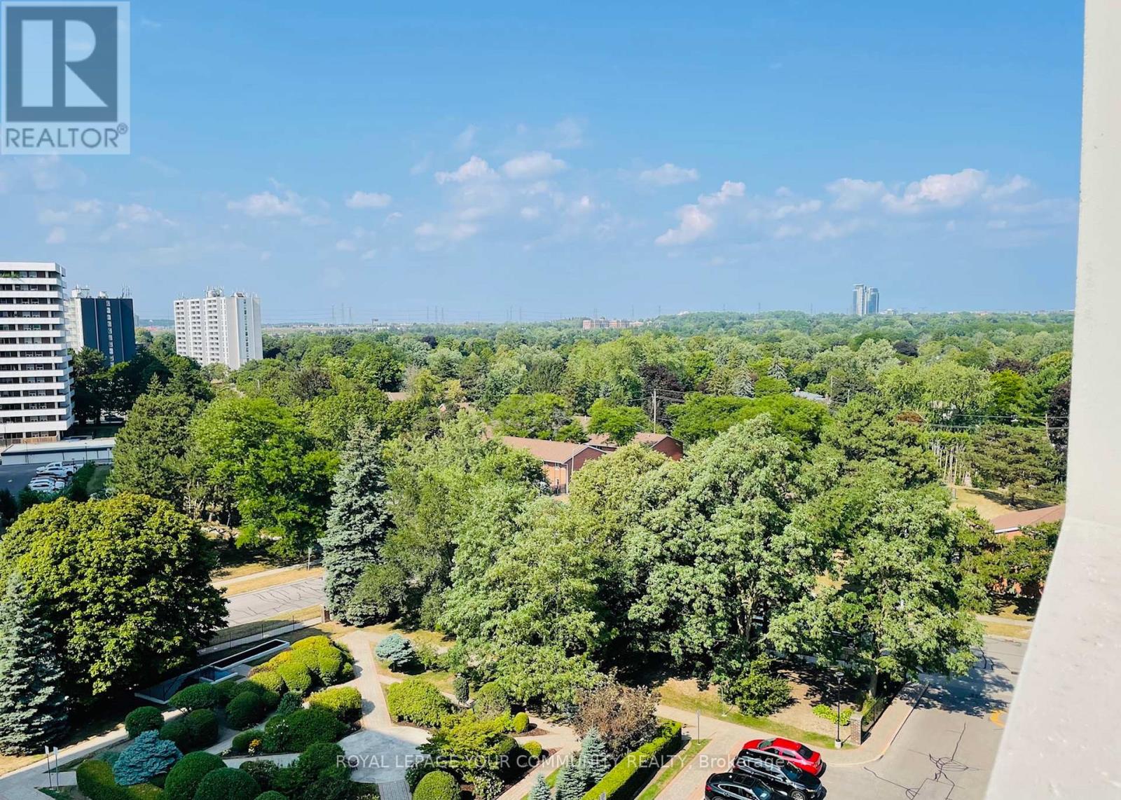 Photo 38 of 1004 50 Inverlochy Boulevard, Markham ON
