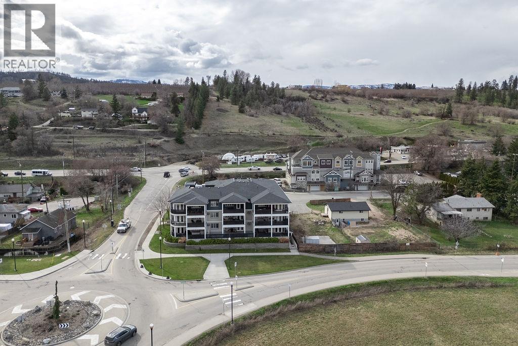 Photo 32 of 10529 Powley Court Unit 101, Lake Country BC